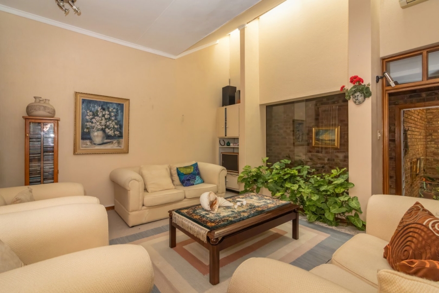 4 Bedroom Property for Sale in Jordania Free State
